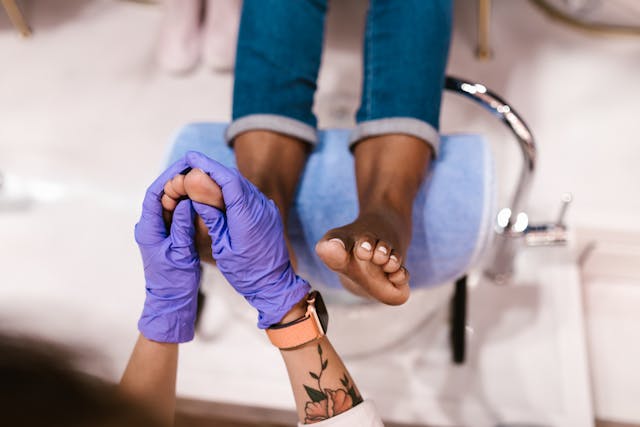 Alles over Medische Pedicure: De Zorg voor Uw Voeten