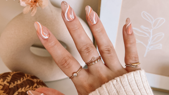 Prachtige Zomer Nagels: Trendy Nagelideeën voor Deze Zomer